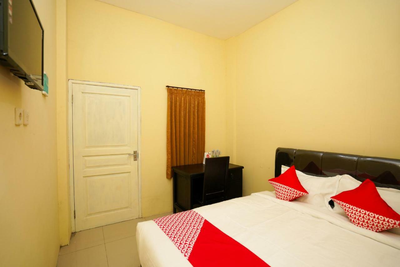 Oyo 998 La'Ana Residence Surabaya Exteriör bild